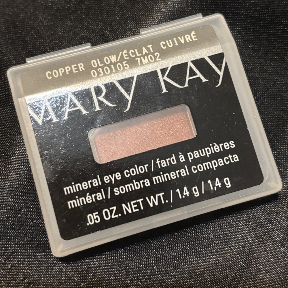Mary Kay Copper Glow Eye Shadow